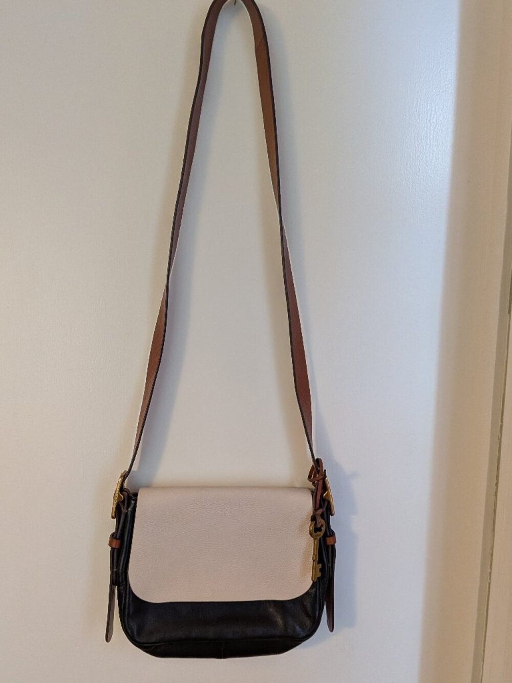 Fossil Leather Haper Crossbody bag - Picture 4 of 12